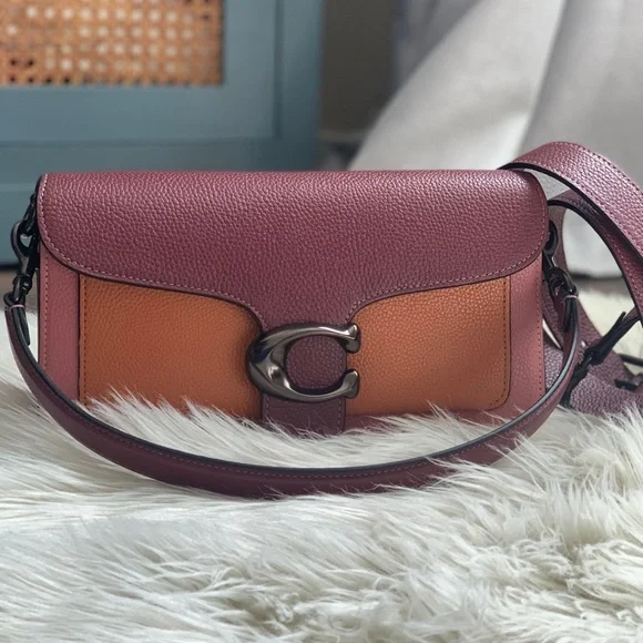 Coach Tabby 26 - Picture 5 of 15